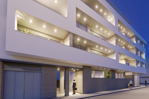 Продажа квартиры в Торревьеха, Аликанте, Испания 2 спальни, 77м2 №123349 - фото 3