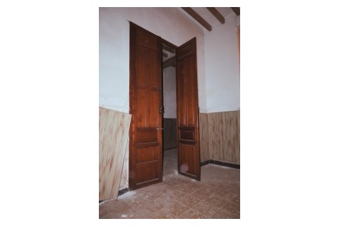 Townhouse for sale Pinoso, Alicante, Spain 6 bedrooms,  No. 128741 - photo 9