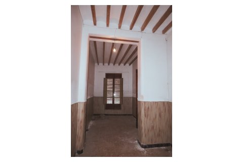 Townhouse for sale Pinoso, Alicante, Spain 6 bedrooms,  No. 128741 - photo 7