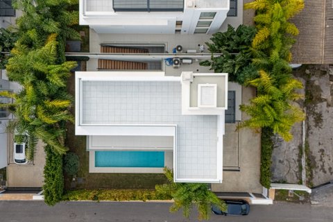 Продажа виллы Марбелья, Малага, Испания 4 спальни, 434м2 №124187 - фото 3