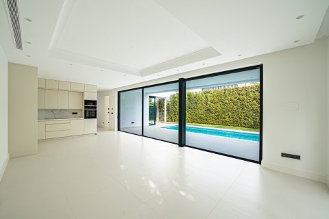 Продажа виллы Марбелья, Малага, Испания 4 спальни, 434м2 №124187 - фото 8