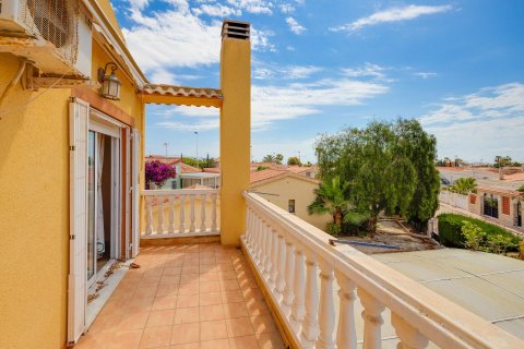 Villa for sale Torrevieja, Alicante, Spain 4 bedrooms, 150 sq.m. No. 125257 - photo 24