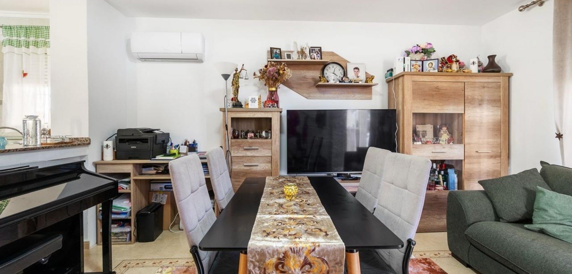 Villa i Alicante, Spanien 3 sovrum, 120 kvm. Nr. 125256
