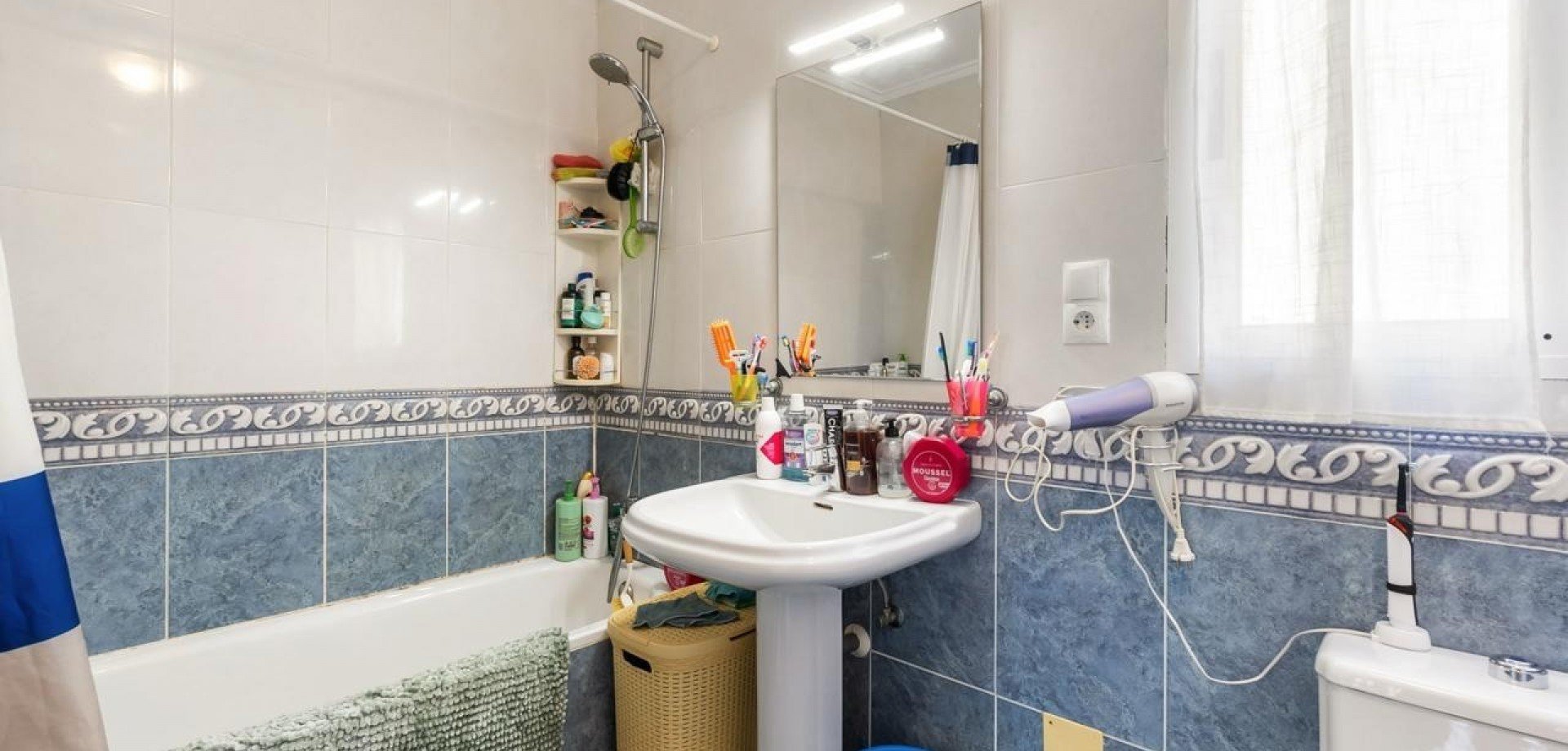Villa i Alicante, Spanien 3 sovrum, 120 kvm. Nr. 125256