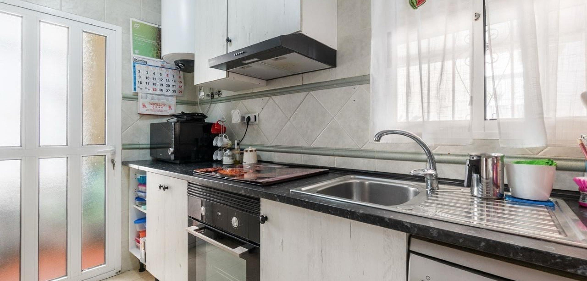 Villa i Alicante, Spanien 3 sovrum, 120 kvm. Nr. 125256