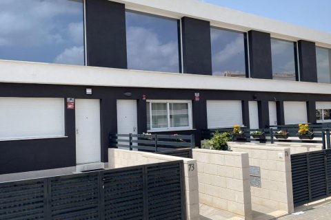 House for sale Gran Alacant, Alicante, Spain 2 bedrooms, 75 sq.m. No. 129273 - photo 3