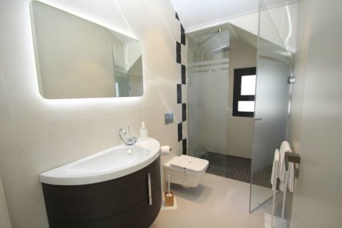 Продажа виллы в Сан-Мигель-де-Салинас, Аликанте, Испания 3 спальни, 144м2 №123119 - фото 26