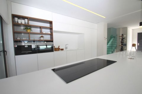 Продажа виллы в Сан-Мигель-де-Салинас, Аликанте, Испания 3 спальни, 144м2 №123119 - фото 3