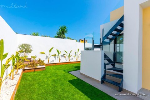 Продажа виллы в Лос Балконес, Аликанте, Испания 3 спальни, 120м2 №120205 - фото 12