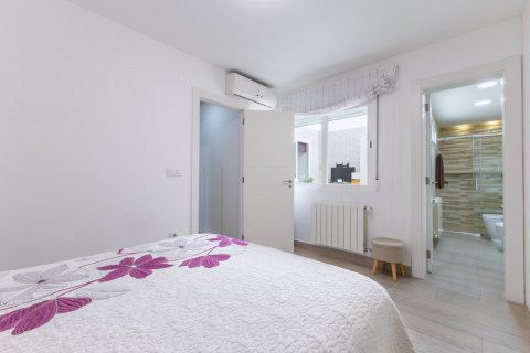Villa for sale Puerto De Sagunto, Valencia, Spain 3 bedrooms, 191 sq.m. No. 128975 - photo 25