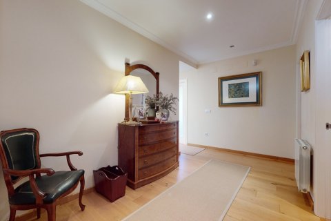 Villa pārdošanā Chiva, Valencia, Spānijā 5 istabas, 370 m2 Nr. 128973 - attēls 4