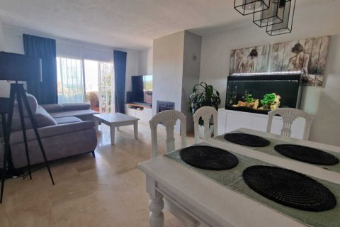 Appartamento in vendita Estepona, Malaga, Spagna 2 camere da letto, 105 mq. N° 127462 - foto 6