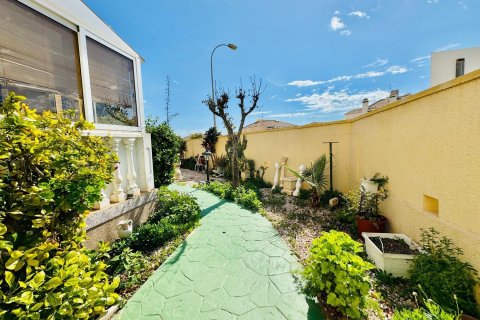 Продажа виллы Ла Флорида, Аликанте, Испания 3 спальни, 110м2 №128629 - фото 22
