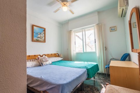Villa pārdošanā Orihuela, Alicante, Spānijā 4 istabas, 86 m2 Nr. 128630 - attēls 16