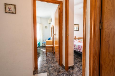 Villa pārdošanā Orihuela, Alicante, Spānijā 4 istabas, 86 m2 Nr. 128630 - attēls 10