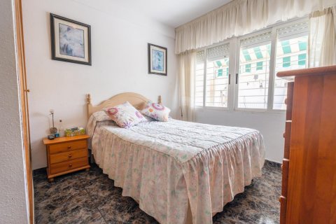 Villa pārdošanā Orihuela, Alicante, Spānijā 4 istabas, 86 m2 Nr. 128630 - attēls 26