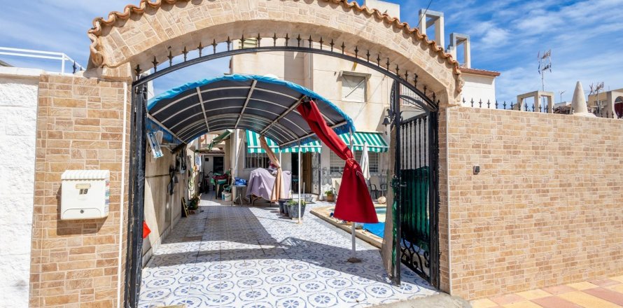 Villa Orihuela, Alicante, Spānijā 4 istabas, 86 m2 Nr. 128630