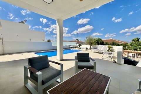 Villa à vendre Ciudad Quesada, Alicante, Espagne, 3 chambres, 120 m2 No. 122789 - photo 9