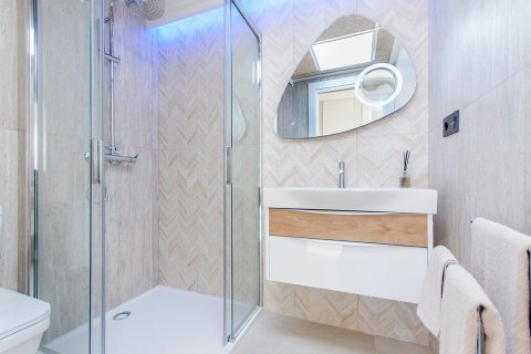 Bungalo pārdošanā Torrevieja, Alicante, Spānijā 2 istabas, 63 m2 Nr. 128309 - attēls 7