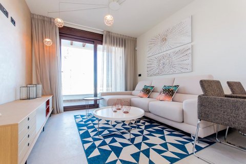 Bungalo pārdošanā Torrevieja, Alicante, Spānijā 2 istabas, 63 m2 Nr. 128309 - attēls 17