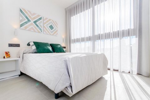 Bungalo pārdošanā Torrevieja, Alicante, Spānijā 2 istabas, 63 m2 Nr. 128309 - attēls 5