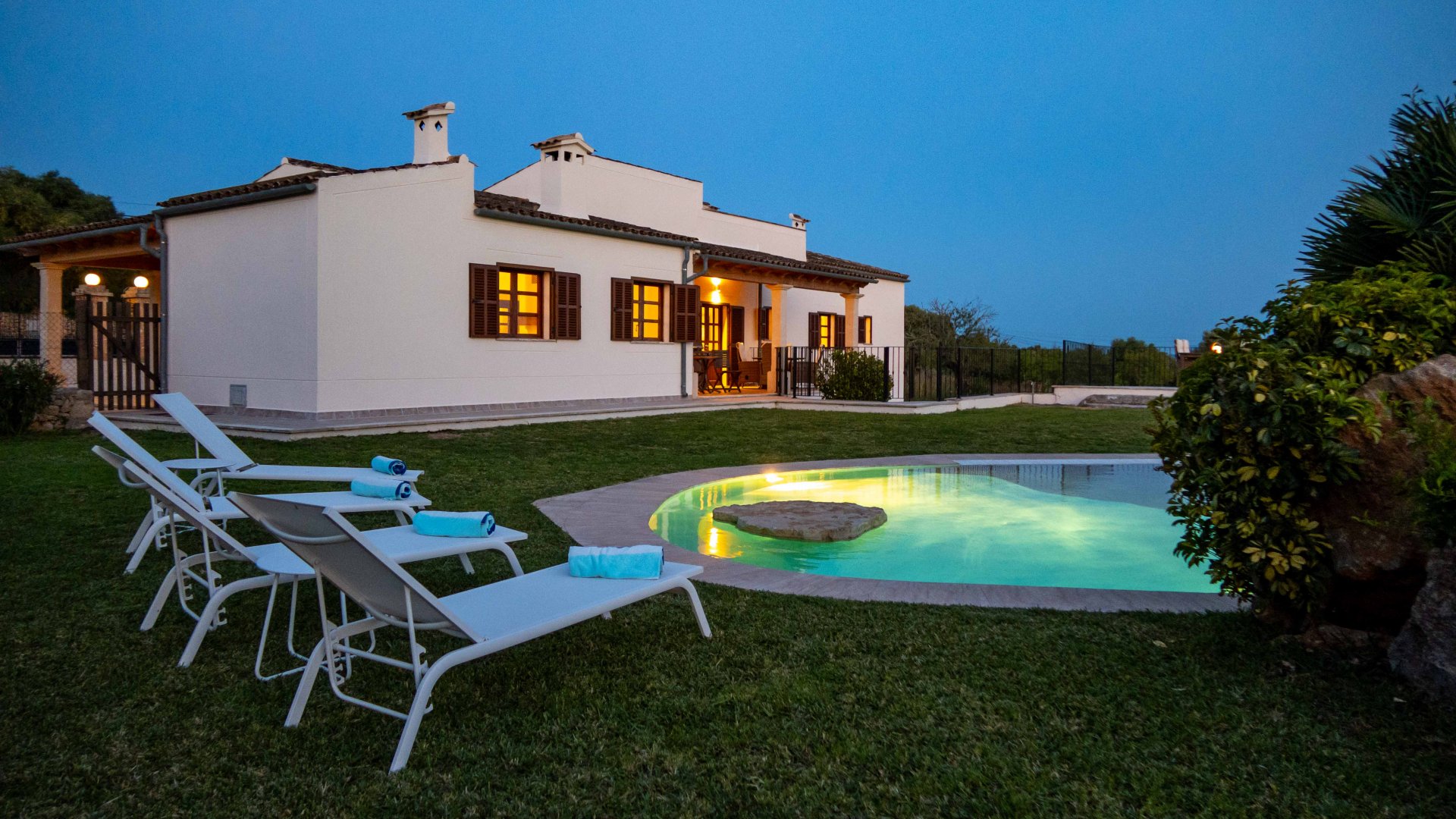 Finca à Manacor, Mallorca, Espagne 5 chambres, 493 m2 No. 128210