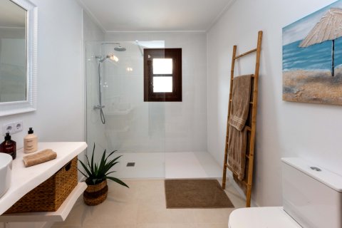 Finca till salu i Manacor, Mallorca, Spanien 5 sovrum, 493 kvm. Nr. 128210 - foto 25