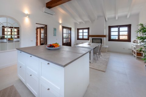 Finca till salu i Manacor, Mallorca, Spanien 5 sovrum, 493 kvm. Nr. 128210 - foto 19