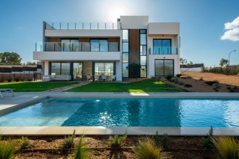 Huvila myytävänä Son Gual, Mallorca, Espanja, 4 makuuhuonetta, 350 m2 No. 128212 - kuva 1