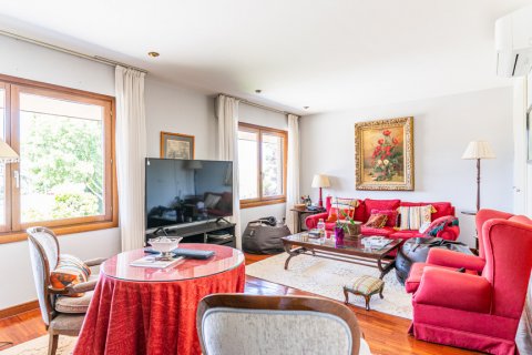 House for rent Boadilla del Monte, Madrid, Spain 4 bedrooms, 467 sq.m. No. 124660 - photo 12