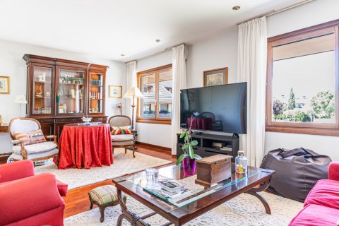 House for rent Boadilla del Monte, Madrid, Spain 4 bedrooms, 467 sq.m. No. 124660 - photo 11