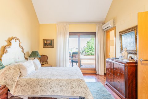House for rent Boadilla del Monte, Madrid, Spain 4 bedrooms, 467 sq.m. No. 124660 - photo 26