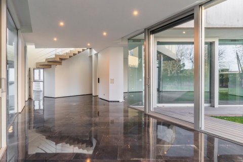 Продажа виллы в Мадрид, Испания 6 спален, 746м2 №124658 - фото 13