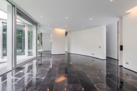 Продажа виллы в Мадрид, Испания 6 спален, 746м2 №124658 - фото 14