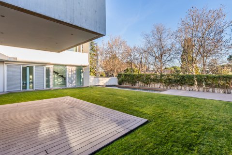 Продажа виллы в Мадрид, Испания 6 спален, 746м2 №124658 - фото 4