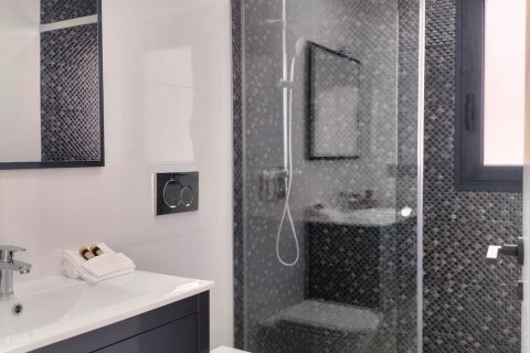 Huoneisto myytävänä Pilar de la Horadada, Alicante, Espanja, 3 makuuhuonetta, 205 m2 No. 132395 - kuva 30