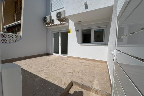 Townhouse à vendre Torrevieja, Alicante, Espagne, 3 chambres, 78 m2 No. 131625 - photo 1