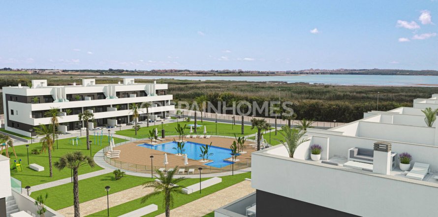 Penthouse Guardamar del Segura, Alicante, Spain 2 bedrooms, 64 sq.m. No. 120989