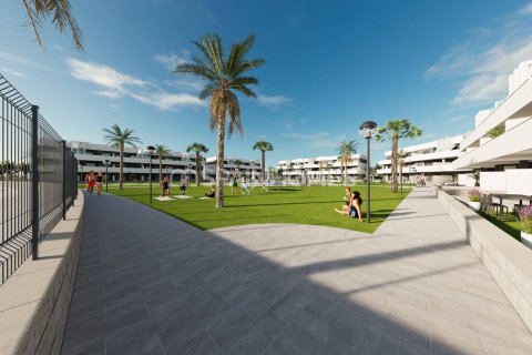 Huoneisto myytävänä Guardamar del Segura, Alicante, Espanja, 3 makuuhuonetta, 81 m2 No. 120988 - kuva 4