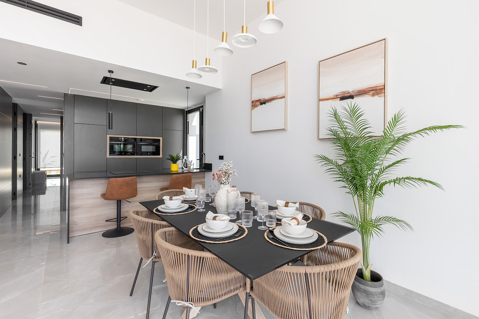 Villa a Torrevieja, Alicante, Spagna 3 camere da letto, 120 mq. N° 131331
