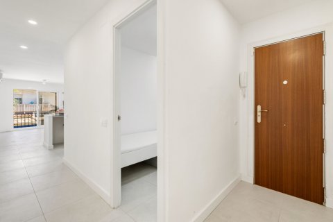 Apartment for sale Castelldefels, Barcelona, Spain 3 bedrooms, 69 sq.m. No. 130270 - photo 21