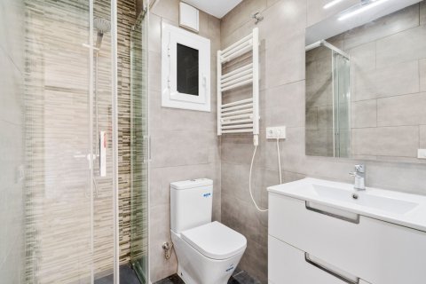 Apartment for sale Castelldefels, Barcelona, Spain 3 bedrooms, 69 sq.m. No. 130270 - photo 13