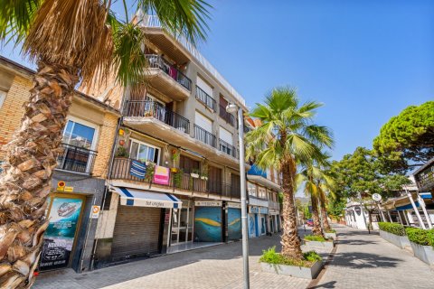 Apartment for sale Castelldefels, Barcelona, Spain 3 bedrooms, 69 sq.m. No. 130270 - photo 23