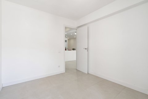 Apartment for sale Castelldefels, Barcelona, Spain 3 bedrooms, 69 sq.m. No. 130270 - photo 11