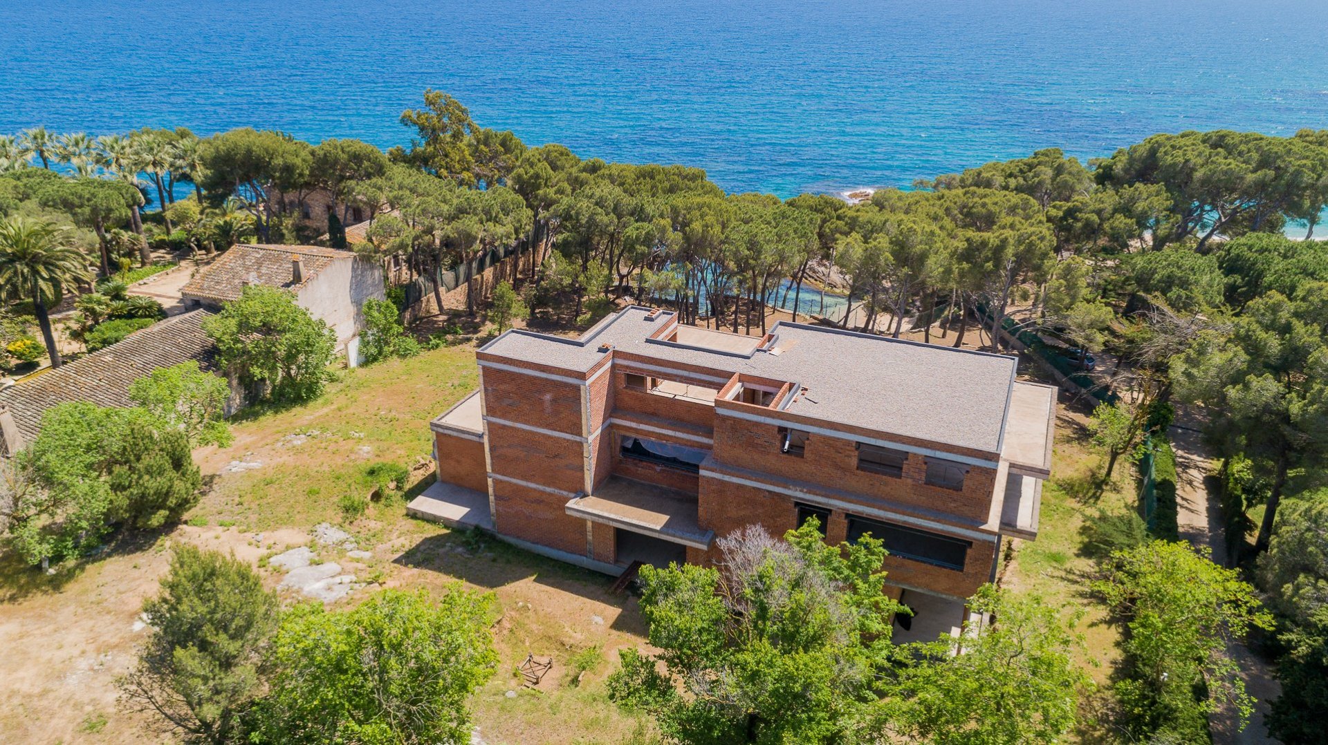 Land plot à Platja D'aro, Girona, Espagne No. 130269