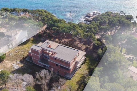 Land plot for sale Platja D'aro, Girona, Spain No. 130269 - photo 17
