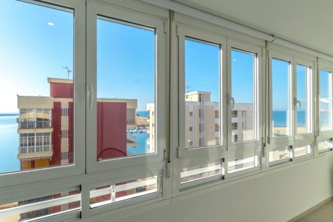 Dzīvoklis pārdošanā Torrevieja, Alicante, Spānijā 2 istabas, 110 m2 Nr. 130652 - attēls 10