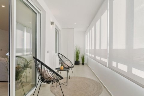 Dzīvoklis pārdošanā Torrevieja, Alicante, Spānijā 2 istabas, 110 m2 Nr. 130652 - attēls 7