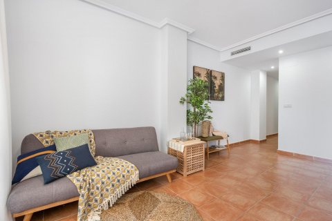 Dzīvoklis pārdošanā Guardamar del Segura, Alicante, Spānijā 3 istabas, 108 m2 Nr. 130654 - attēls 8