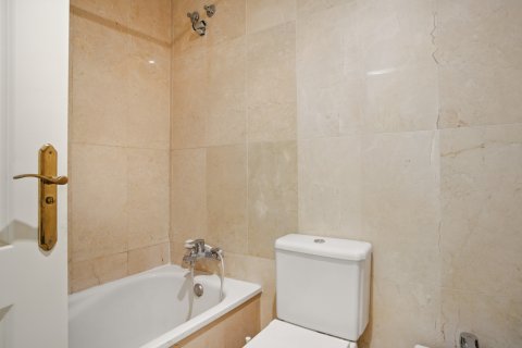 Apartment for sale Marbella, Malaga, Spain 3 bedrooms, 123 sq.m. No. 127483 - photo 13